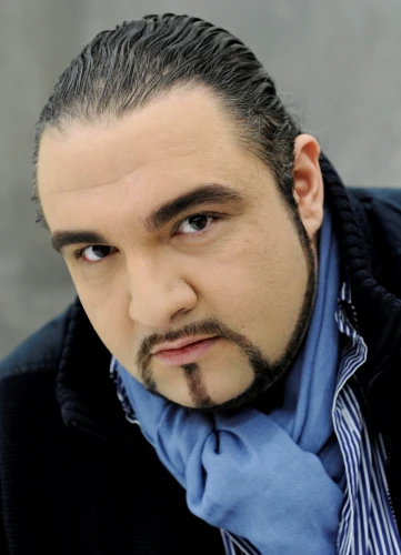 Кирил Манолов